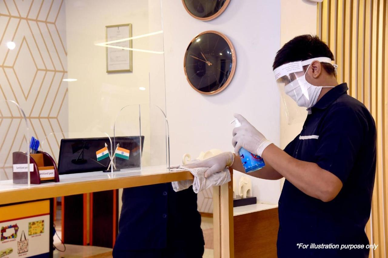 Oyo Thykoodam Sleep Inn Kochi Bagian luar foto